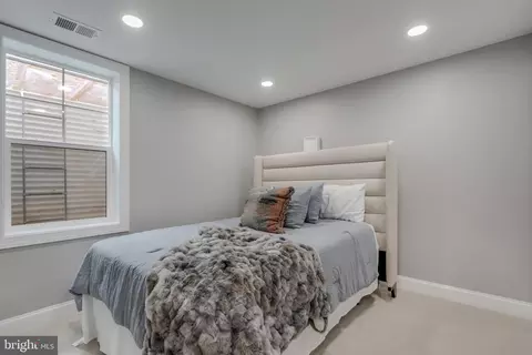 205 E Franklin Ave, Silver Spring, MD 20901 photo 46