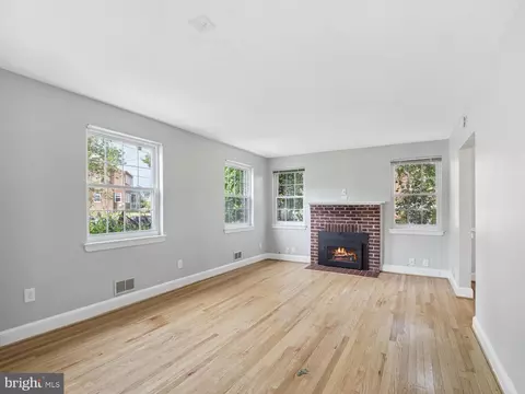 2611 Arvin St, Silver Spring, MD 20902 photo 5