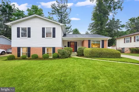 14400 Barkwood Dr, Rockville, MD 20853