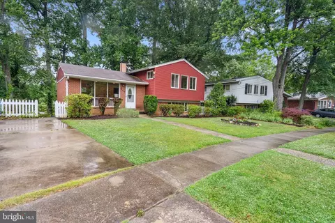 13124 Valleywood Dr, Silver Spring, MD 20906