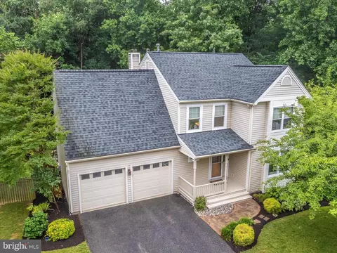9521 Primrose View Ct, Gaithersburg, MD 20882