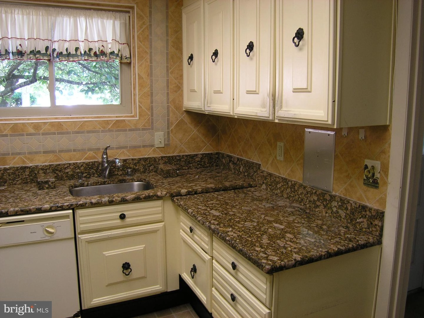 3490 Chiswick Ct #41-K, Silver Spring, MD 20906 photo 13