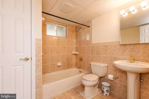 1610 Sherwood Rd, Silver Spring, MD 20902 photo 45
