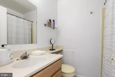 1610 Sherwood Rd, Silver Spring, MD 20902 photo 23