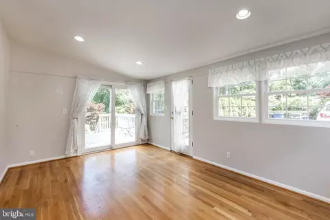 1610 Sherwood Rd, Silver Spring, MD 20902 photo 19