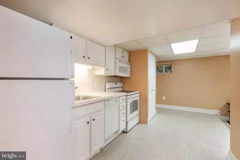 1610 Sherwood Rd, Silver Spring, MD 20902 photo 44