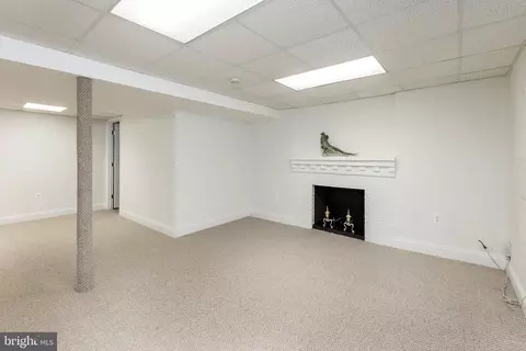 1610 Sherwood Rd, Silver Spring, MD 20902 photo 33