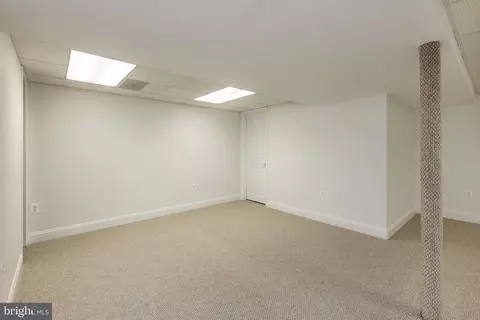1610 Sherwood Rd, Silver Spring, MD 20902 photo 36