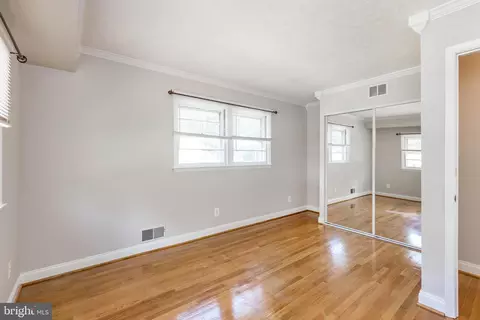1610 Sherwood Rd, Silver Spring, MD 20902 photo 31
