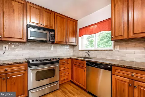 1610 Sherwood Rd, Silver Spring, MD 20902 photo 15