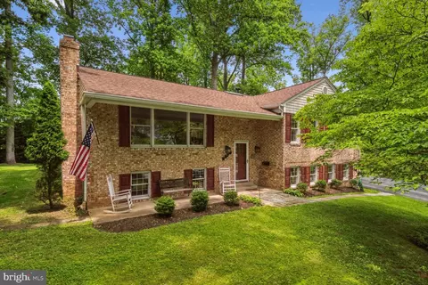 2270 Glenmore Ter, Rockville, MD 20850