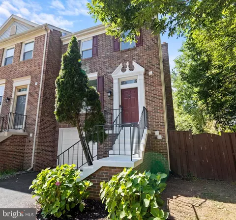 809 Suffield Dr, Gaithersburg, MD 20878