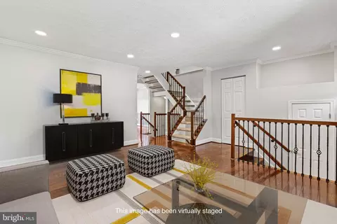 809 Suffield Dr, Gaithersburg, MD 20878 photo 3