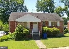 4506 Bayne St, Rockville, MD 20853