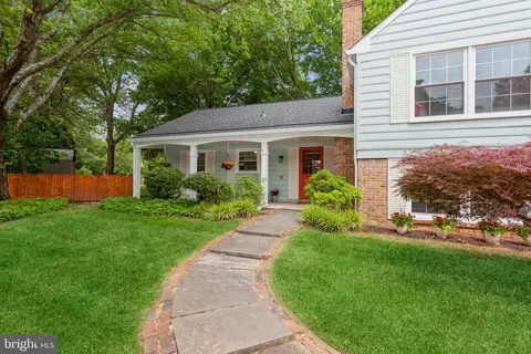2417 Countryside Dr, Silver Spring, MD 20905 photo 3
