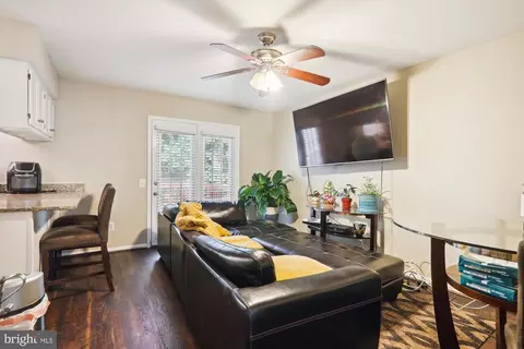 213 Finale Ter, Silver Spring, MD 20901 photo 14