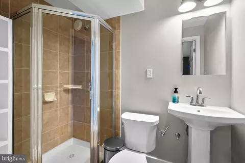 15501 Radwick Ln, Silver Spring, MD 20906 photo 31