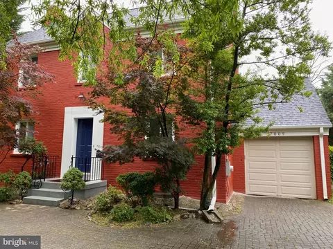 7009 Connecticut Ave, Chevy Chase, MD 20815