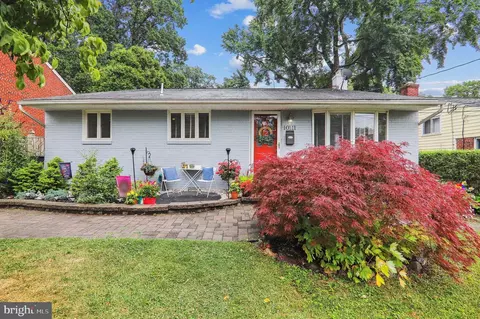 10111 Kinross Ave, Silver Spring, MD 20901