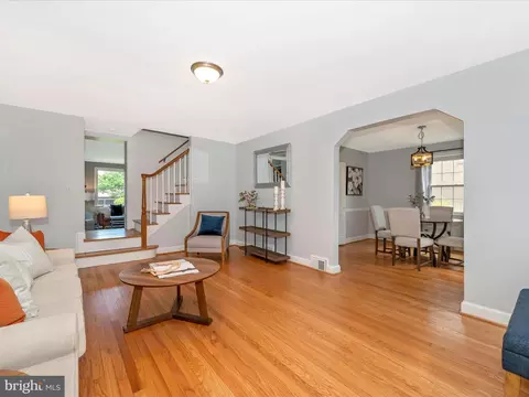 115 Normandy Dr, Silver Spring, MD 20901 photo 8