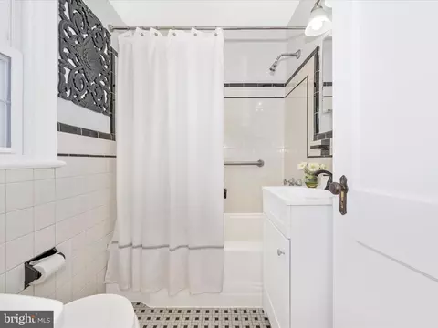 115 Normandy Dr, Silver Spring, MD 20901 photo 32