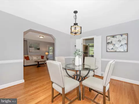 115 Normandy Dr, Silver Spring, MD 20901 photo 14
