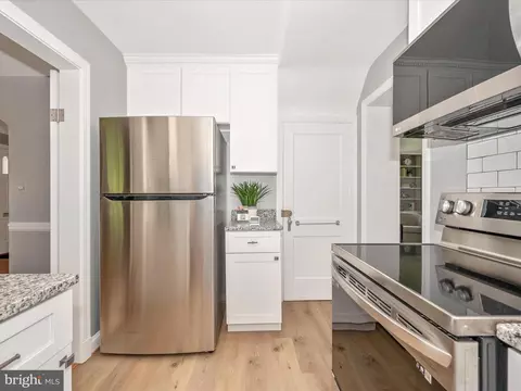 115 Normandy Dr, Silver Spring, MD 20901 photo 18