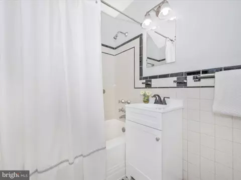 115 Normandy Dr, Silver Spring, MD 20901 photo 33