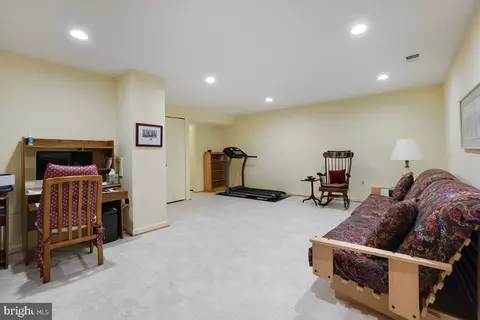 1421 Casino Cir, Silver Spring, MD 20906 photo 21