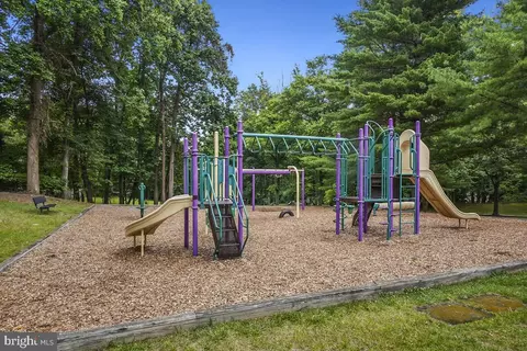 1421 Casino Cir, Silver Spring, MD 20906 photo 30
