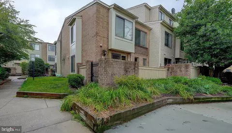 37 Docena Ct, Montgomery Village, MD 20886
