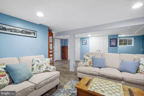 400 Lanark Way, Silver Spring, MD 20901 photo 38