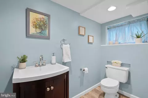400 Lanark Way, Silver Spring, MD 20901 photo 34