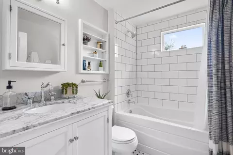 400 Lanark Way, Silver Spring, MD 20901 photo 31