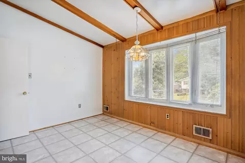 11611 Fulham St, Silver Spring, MD 20902 photo 14
