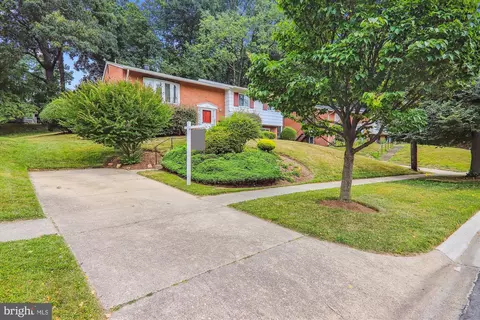 11611 Fulham St, Silver Spring, MD 20902 photo 4