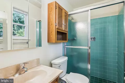 11611 Fulham St, Silver Spring, MD 20902 photo 28