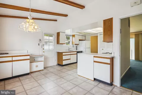11611 Fulham St, Silver Spring, MD 20902 photo 15