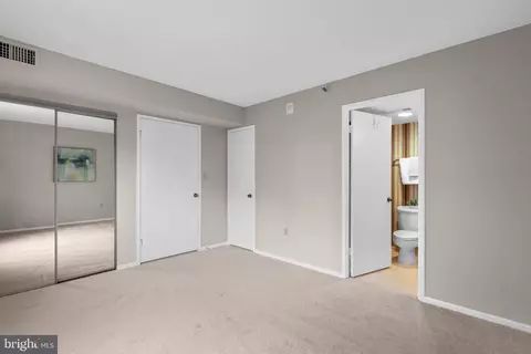 15107 Interlachen Dr #2-408, Silver Spring, MD 20906 photo 22