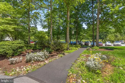 15107 Interlachen Dr #2-408, Silver Spring, MD 20906 photo 30
