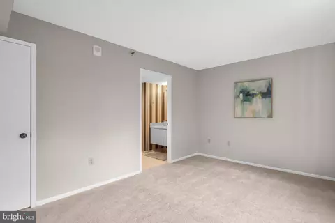 15107 Interlachen Dr #2-408, Silver Spring, MD 20906 photo 21