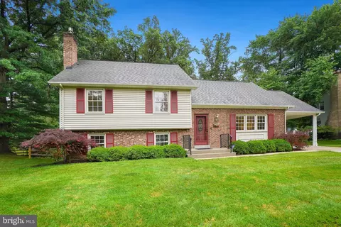 124 Evans St, Rockville, MD 20850