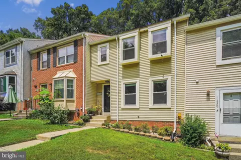 11531 Summer Oak Dr, Germantown, MD 20874