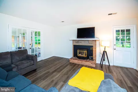 12920 Autumn Dr, Silver Spring, MD 20904 photo 24