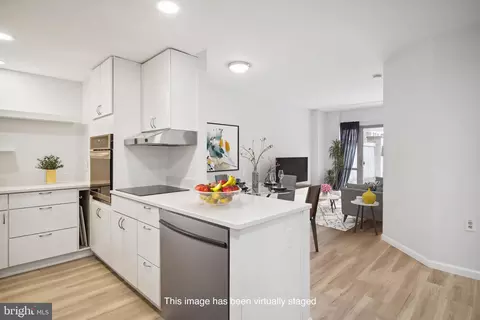 24 Courthouse Sq #106, Rockville, MD 20850