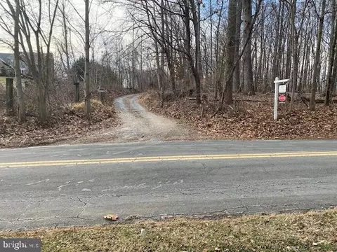 21810 Slidell Rd, Boyds, MD 20841