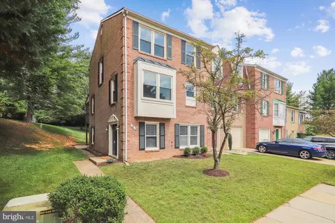 21 Sonata Ct, Silver Spring, MD 20901