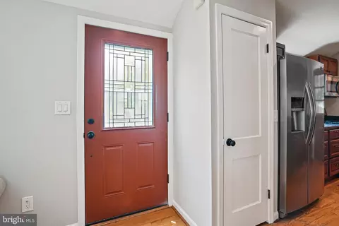 2611 Weisman Rd, Silver Spring, MD 20902 photo 6