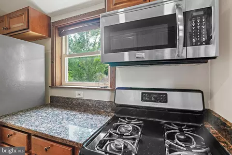 2611 Weisman Rd, Silver Spring, MD 20902 photo 17