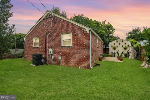 2611 Weisman Rd, Silver Spring, MD 20902 photo 27
